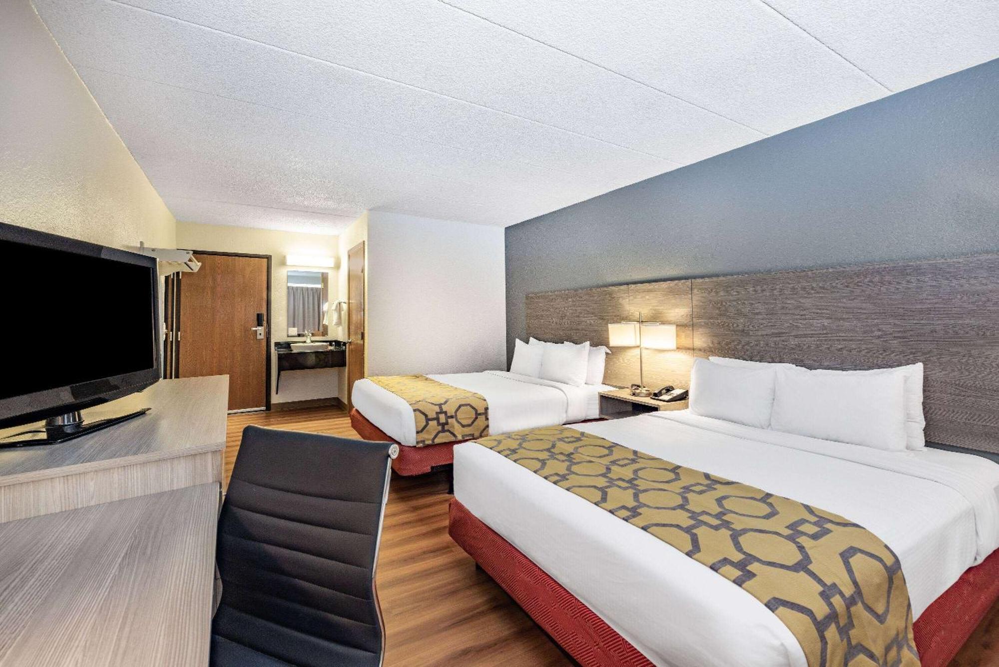 Baymont By Wyndham Gillette Hotel Exterior foto